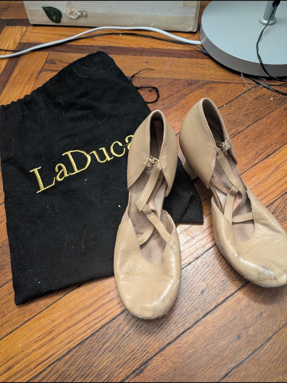 Beige Leather Women’s LA DUCAS- Nude